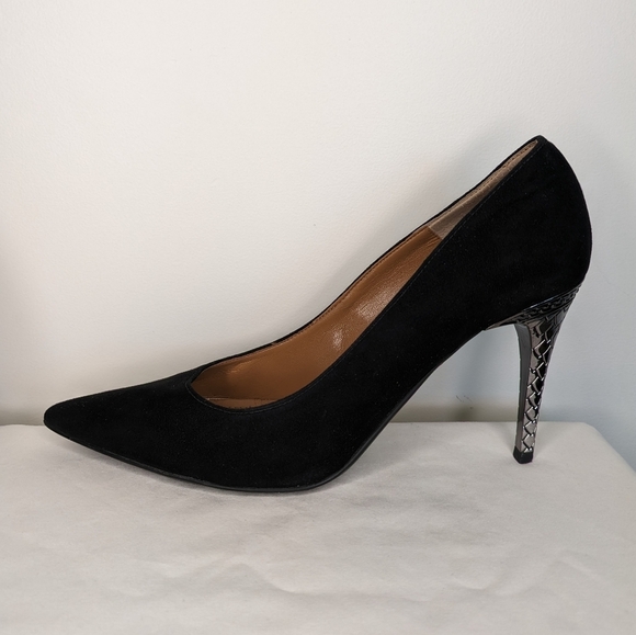 J. Renee 9.5 Velvet & Metal Heel Pointed Toe Pumps - Picture 2 of 16